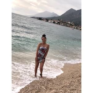 Meet your Posher, Lejla